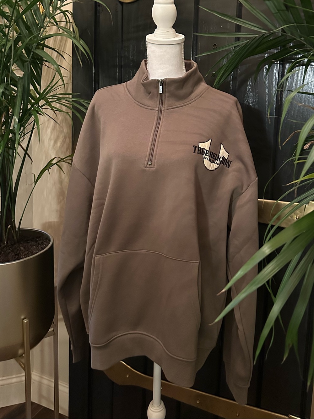 New without tag True Religion Men’s Quarter Zip Pullover Sweater sweatshirt Sz L